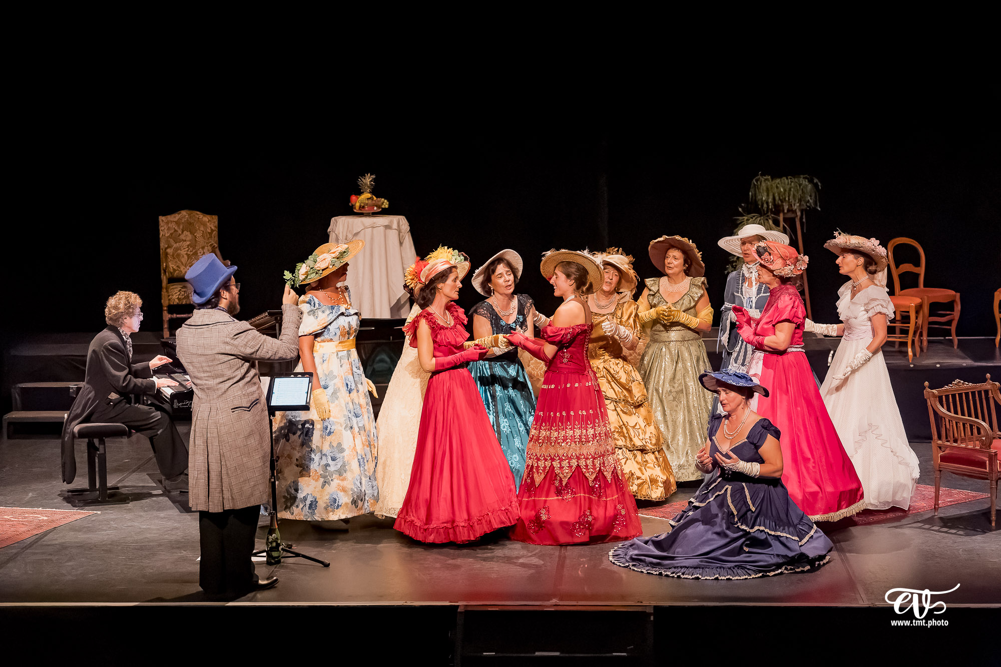 DANS LE SALON DE ROSSINI